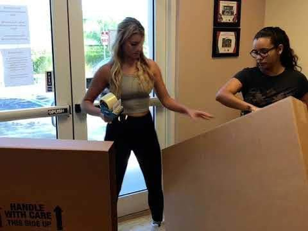TV Moving Box (2 Pack) Fits up to 70″ Plasma, LCD, or LED, 72X6X42