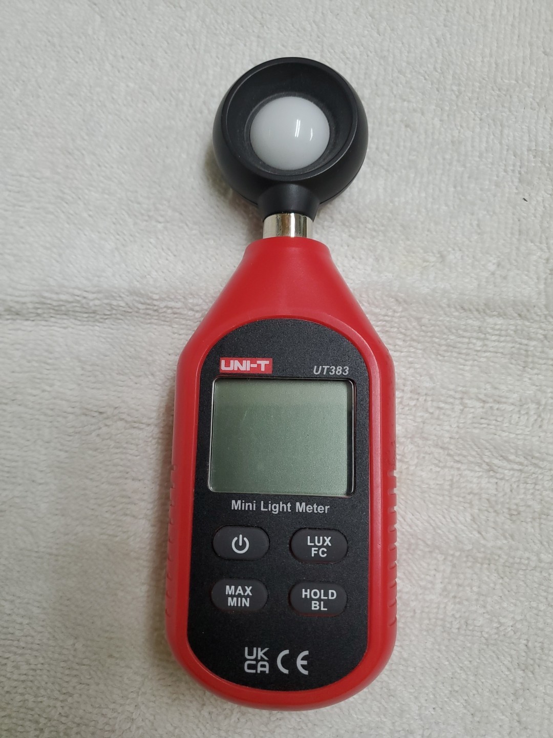 UT383 Light Meter Lux Meter Lumens Digital Illuminance Meter