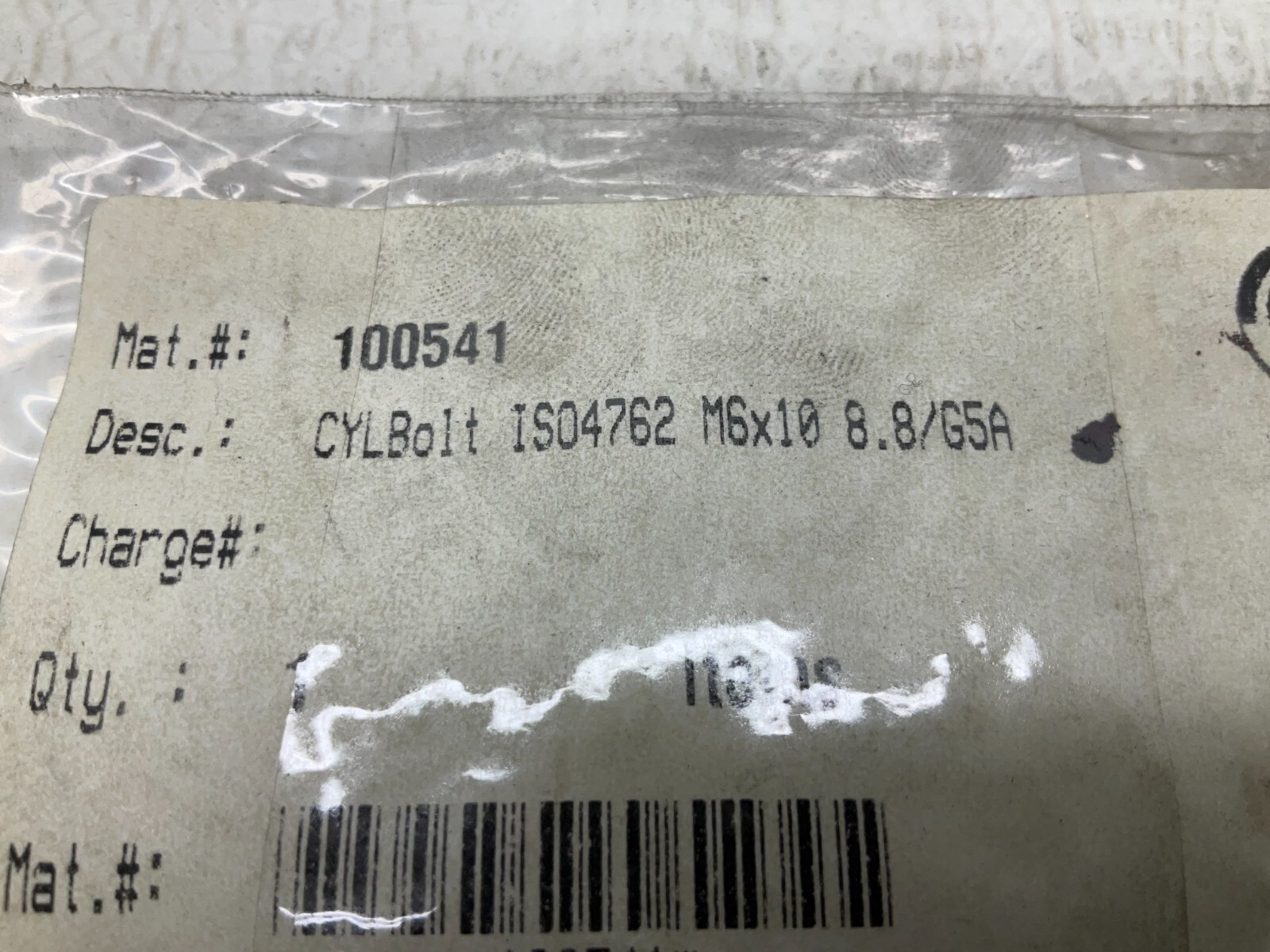 AW 100541 CYL Bolt ISO4762 M6x10 8.8/G5A Lot of 6 New (TSC)