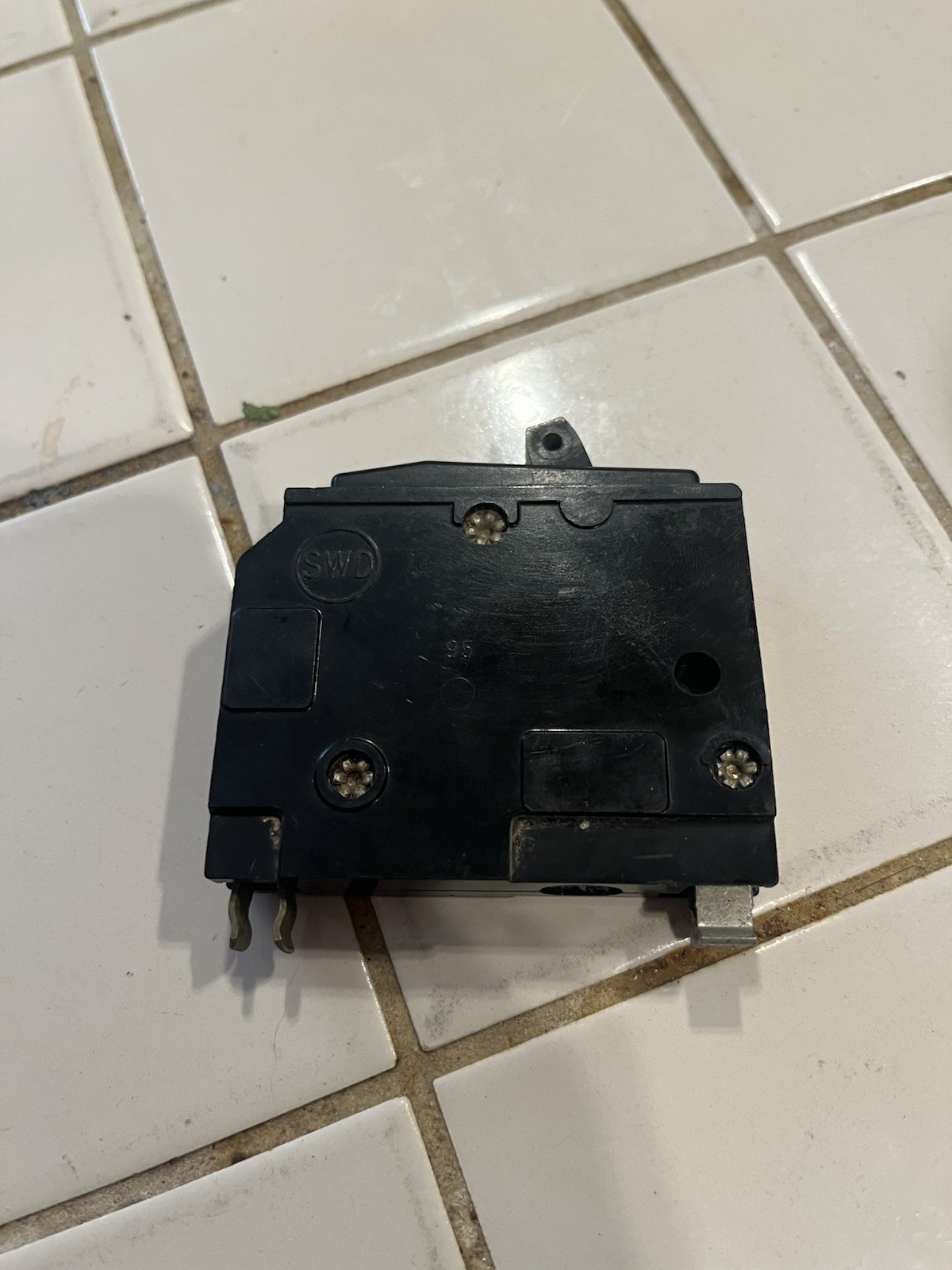Square D 15A Type QO 1 Pole 15 Amp Plug-In Circuit Breaker QO115