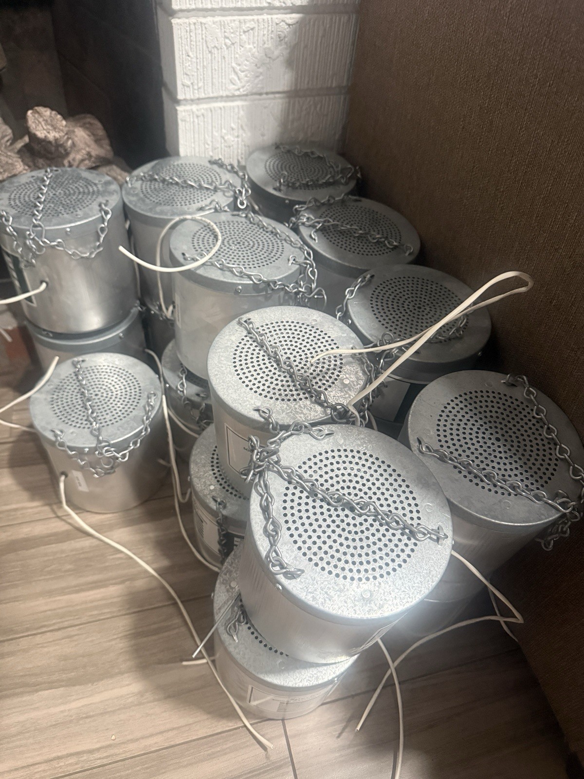 Spectra LM-6 Sound Masking Speaker Unit, Hanging Wired (Lencore Acoustics)