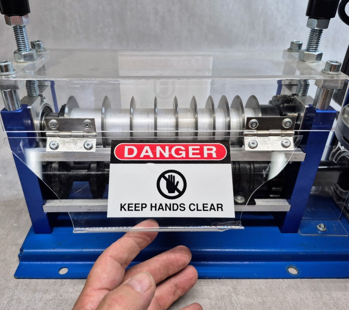 GARVEE 370W Auto Wire Stripper Machine 110V 1.5-32mm 1/16-1-1/4″ 75ft/min Motor