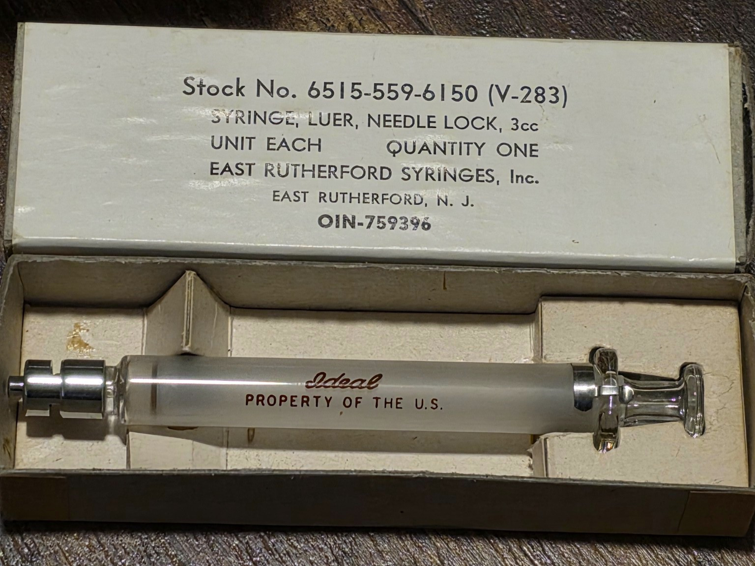 Vintage Ideal Glass Syringes 3cc Luer Lock Sealed Box U.S. Military Bring Offers
