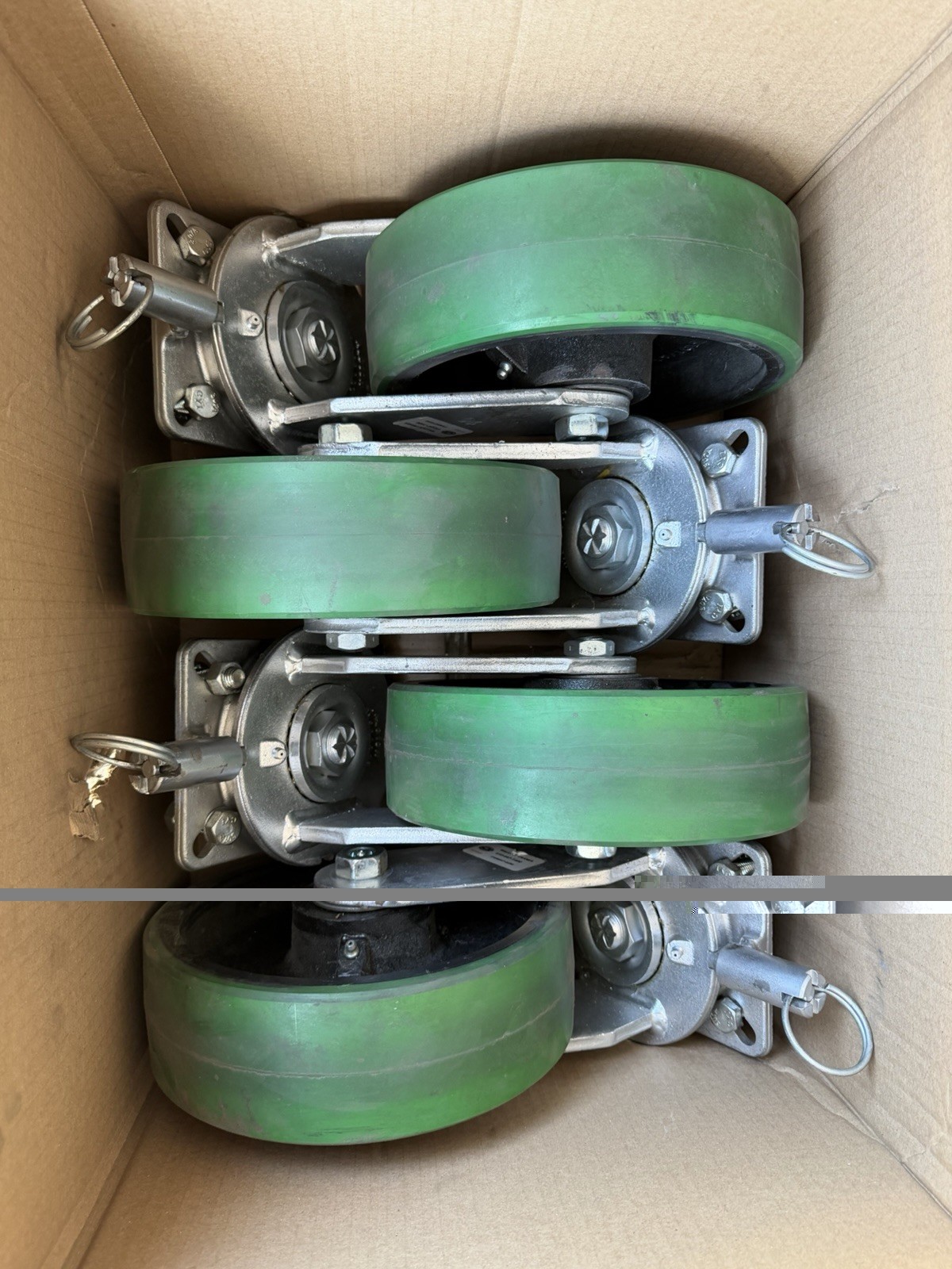 Albion Model 10 Industrial Swivel Plate-Mount Caster, Green Tread