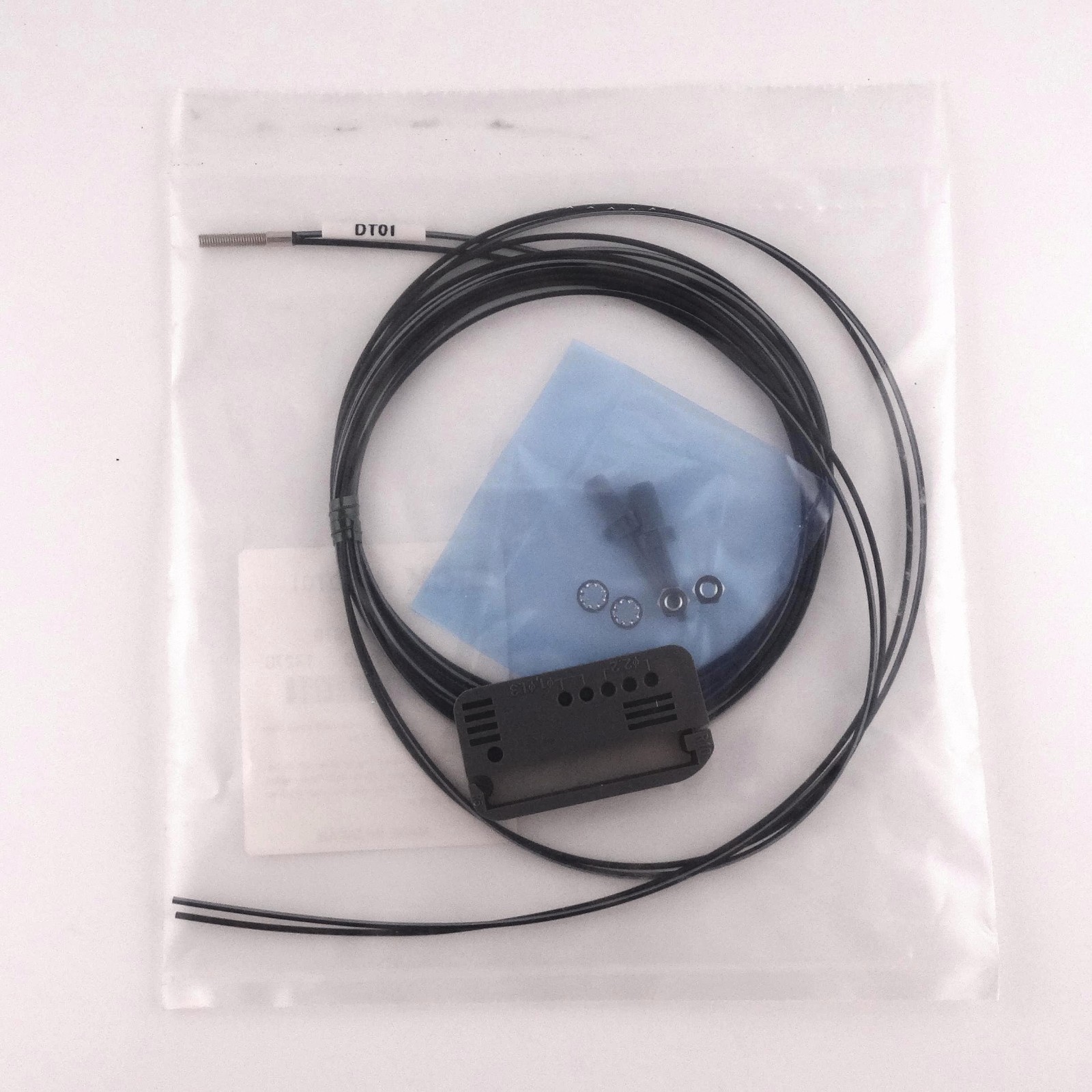 New Sick LL3-DT01 Fiber Optic Proximity Sensor- 60 Day Warranty