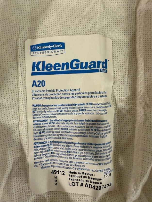FREE SHIP, KleenGuard A20 49112 Coveralls Medium Hooded 24/Case Kimberly-Clark
