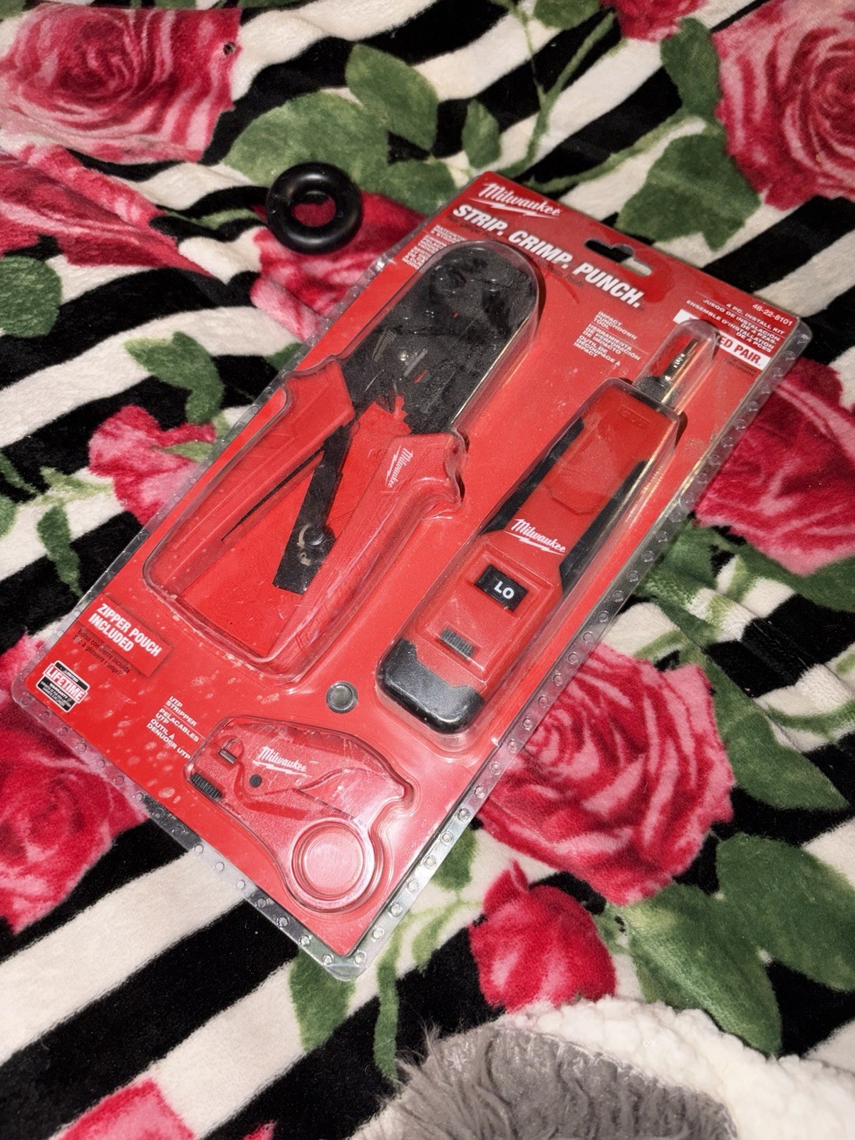 Milwaukee 48-22-8101 Strip Crimp Punch Hand Crimper Kit RJ45 RJ11 RJ12 RJ22 Red