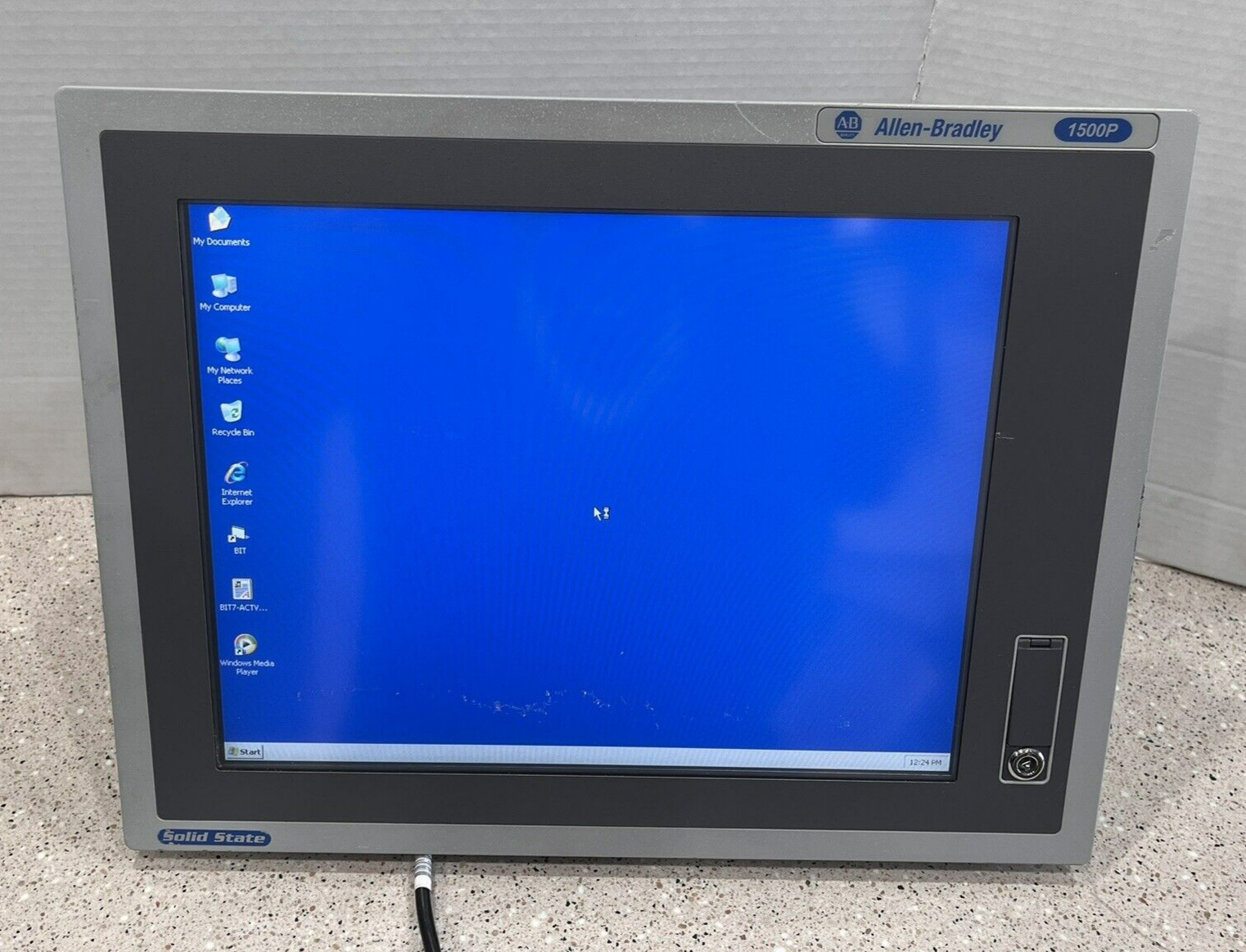 US SELLER Allen Bradley 1500P 6181P-15TPXP Integrated Display #2 W/ SCRATCHES