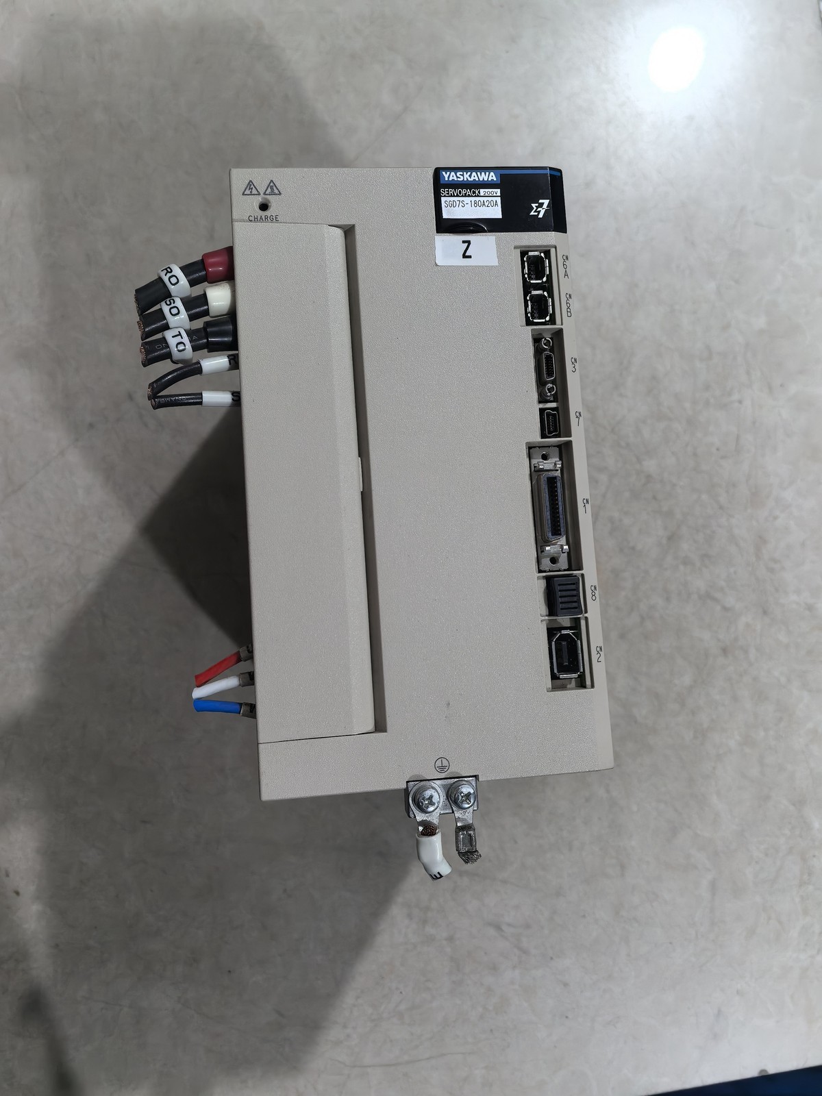 1Pcs Used Yaskawa servo driver SGD7S-180A20A 2KW