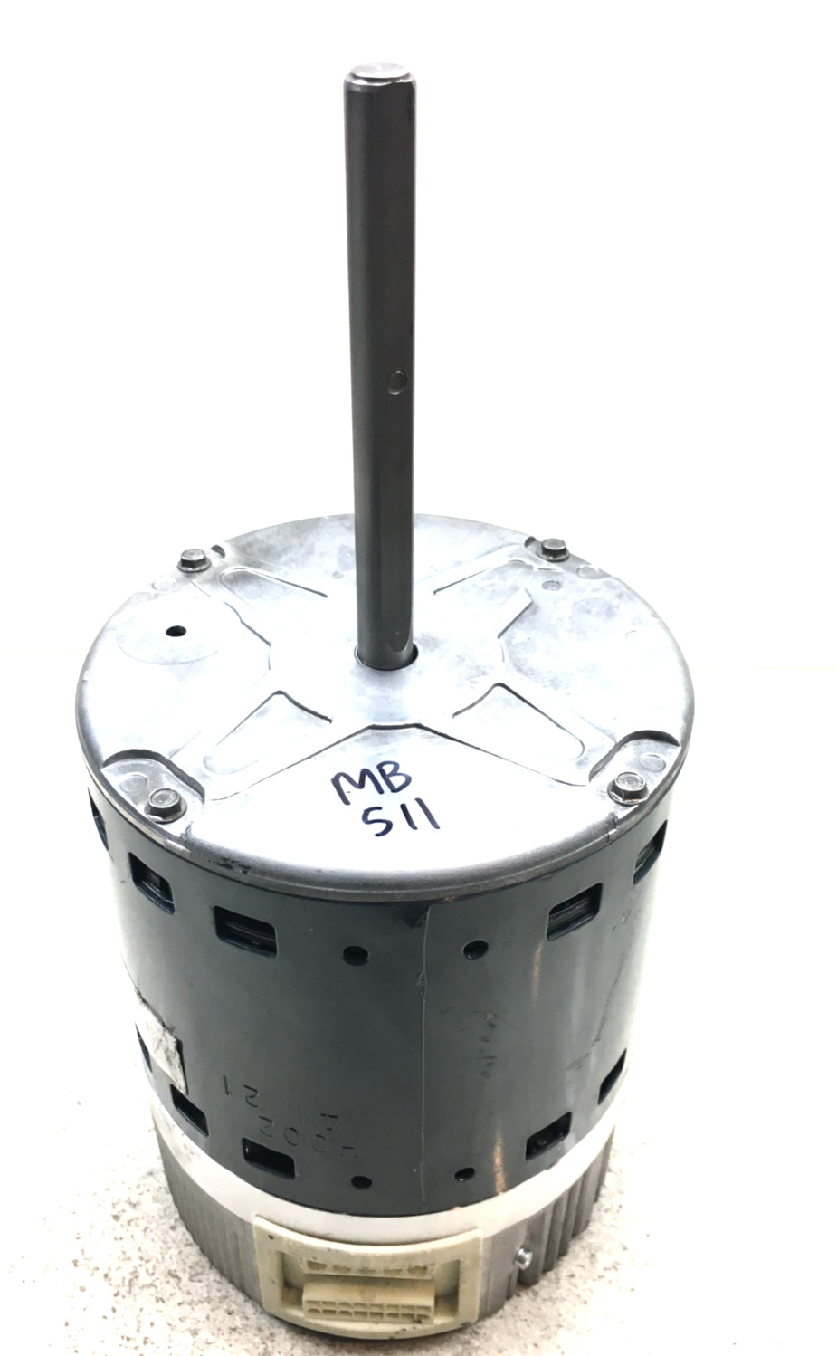 Genteq EON HD02 5SDA39RLV5316 Blower Motor HD46AR266 240V CCWLE used #MB511