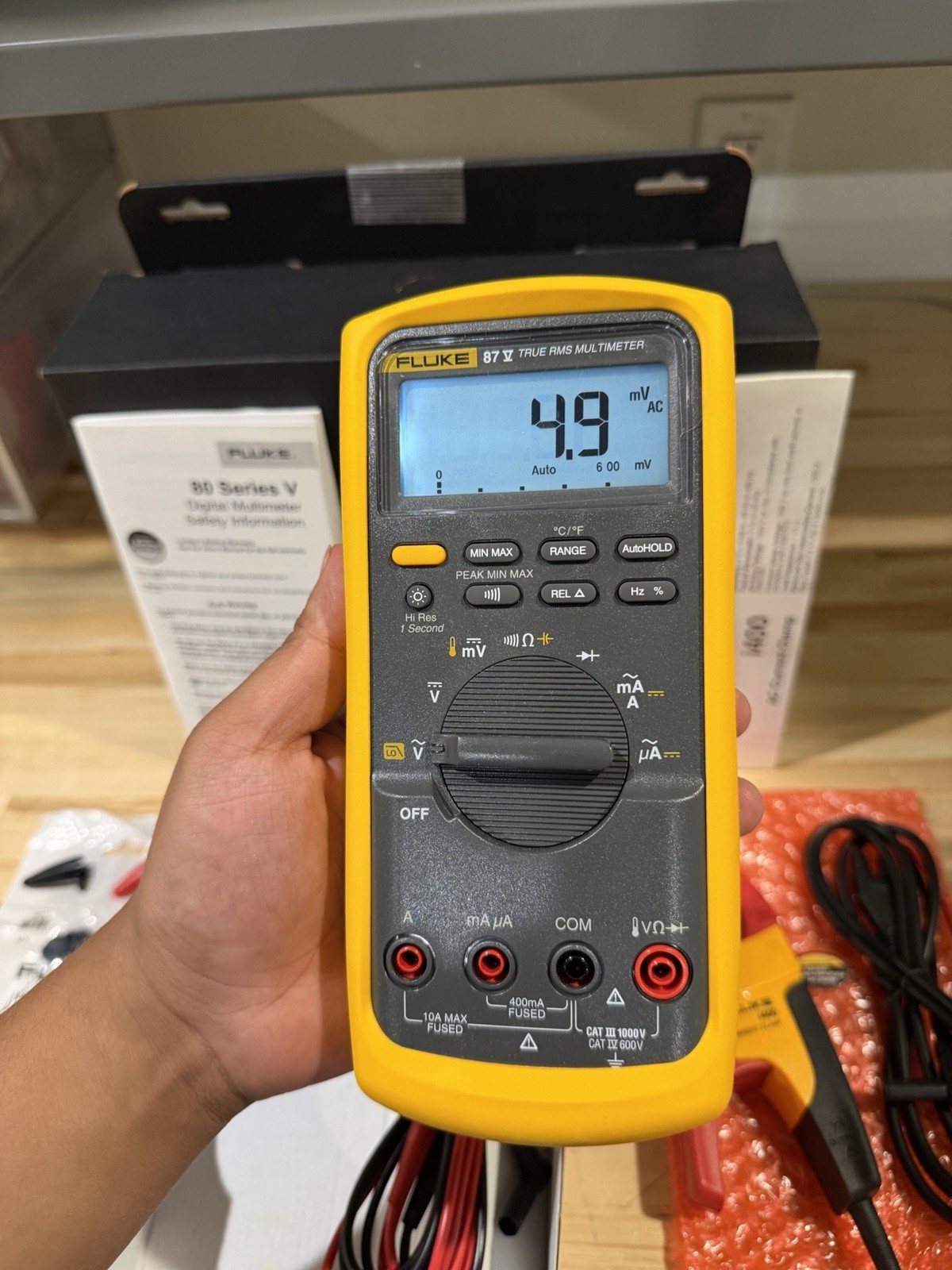FLUKE 87V/IMSK INDUSTRIAL MULTIMETER SERVICE KIT W/ i400 AC CURRENT CLAMP