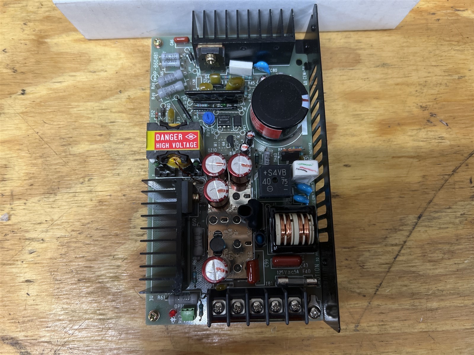 Shindengen PY242R1U Power Supply , 100V , 2.1A