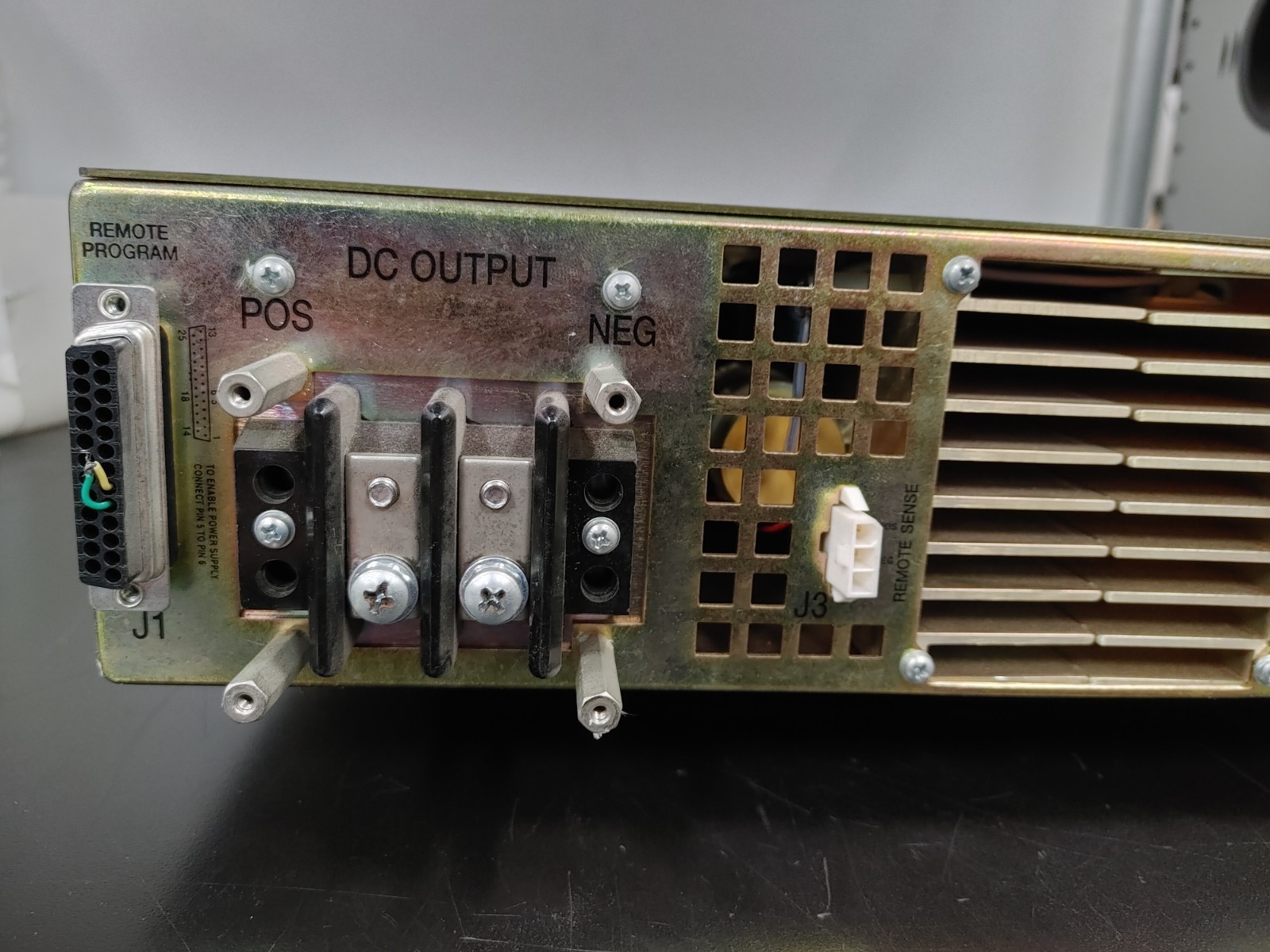 POWER TEN P62B-20010 0-200 Volts DC 0-10 Amps DC Power Supply
