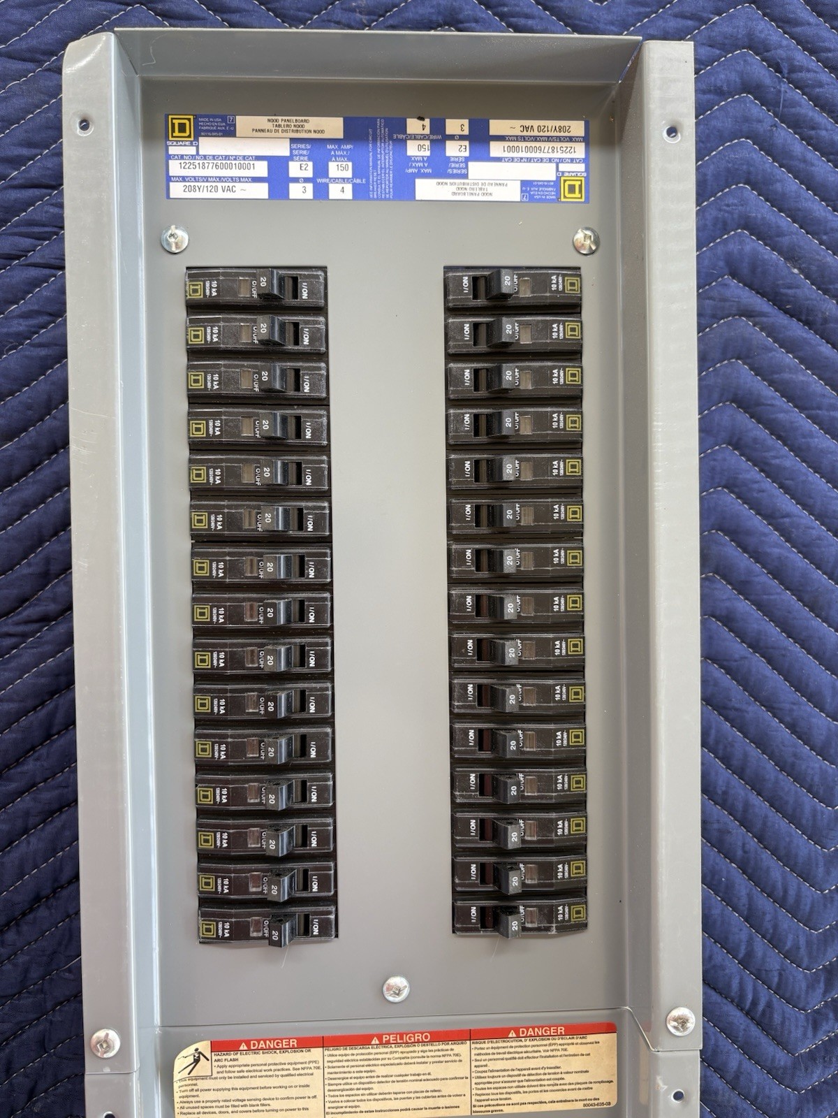 Square D NQ Panelboard Interior for 3-phase, 208Y/120V electrical systems