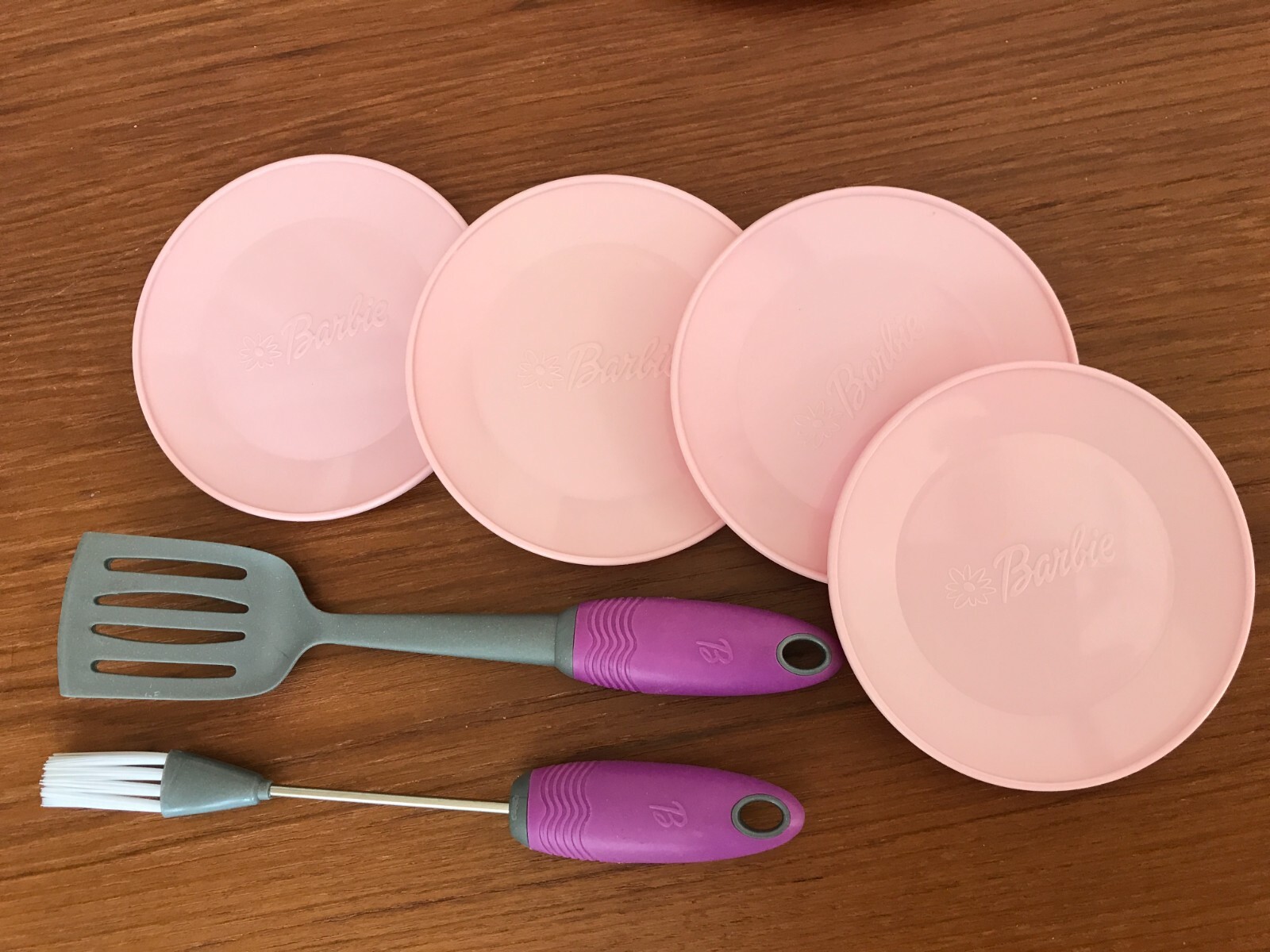 BARBIE COOK WITH ME SMART KITCHEN FOOD DISHES PANS ● PINK PLATES SPATULA PAN LID