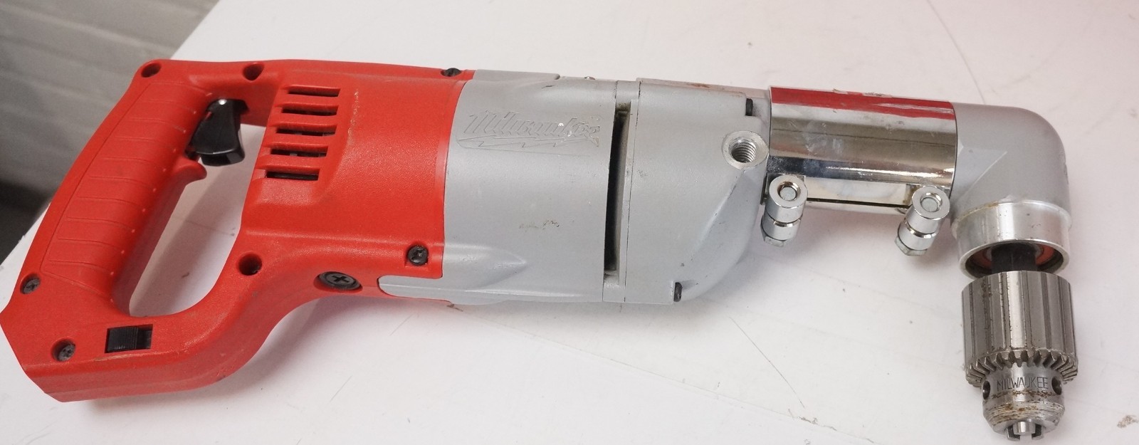 Milwaukee 1107-1 1/2″ Right Angle Drill 2-Speed w/ Case & Accessories Untested