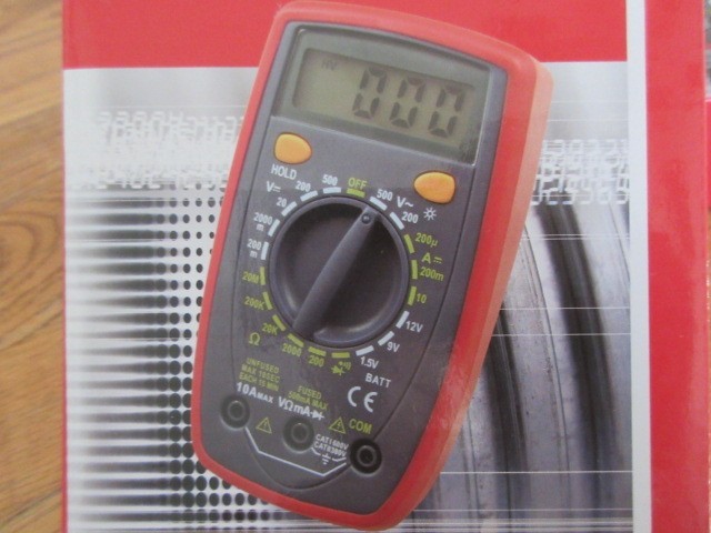 DT33D Multimeter Tester 2000 Counts Digital with DC AC Voltmeter BRAND NEW