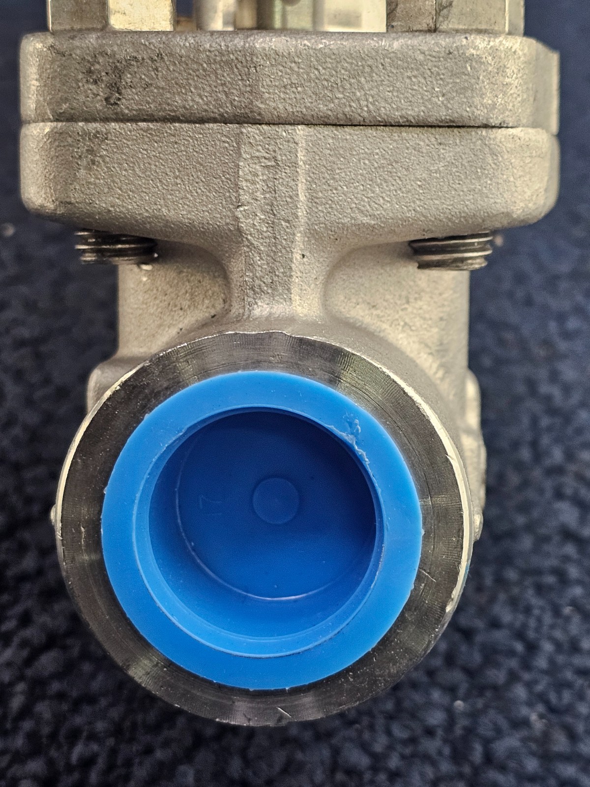 Smith CL-800: 1″ FNPT x 1″ Socket Weld Forged Carbon Steel Wedge Gate Valve