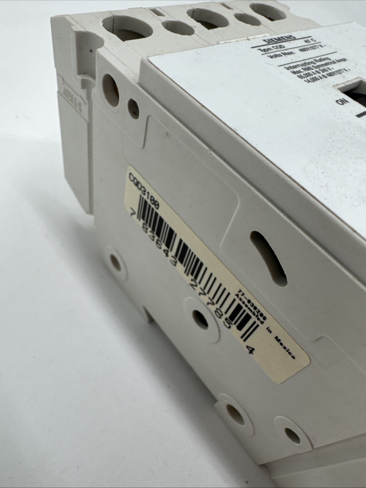 Siemens CQD3100 100Amps 3 Pole 480/277 V Circuit Breaker Used