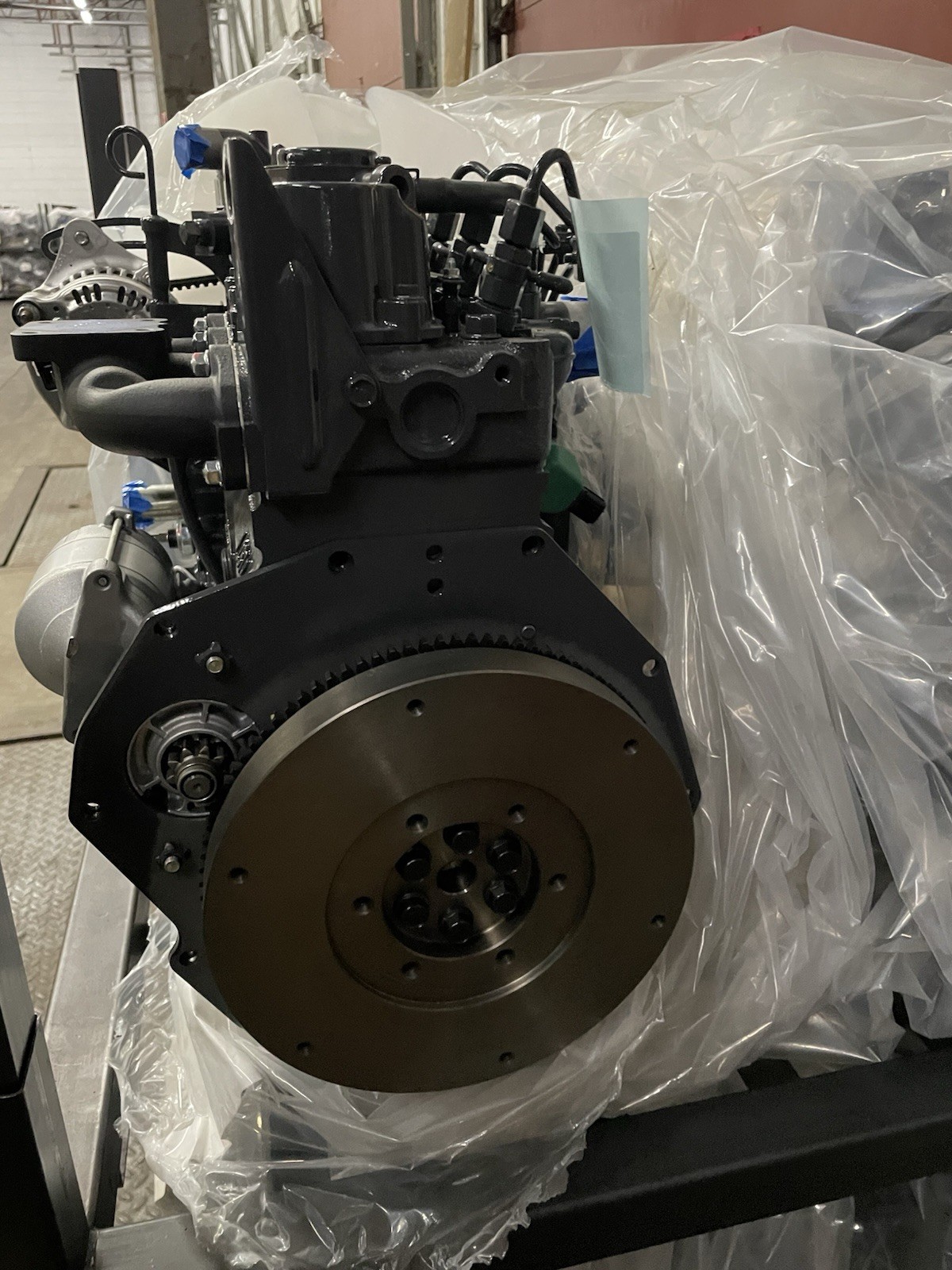 New Toro/ Kubota Engine 133-8083,1J991-24000 Model 1J99124000, D1305-EF03