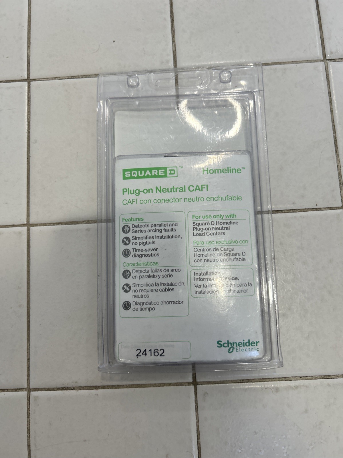 New Square D Homeline 20A Plug-On Neutral CAFCI Circuit Breaker HOM120PCAFIC