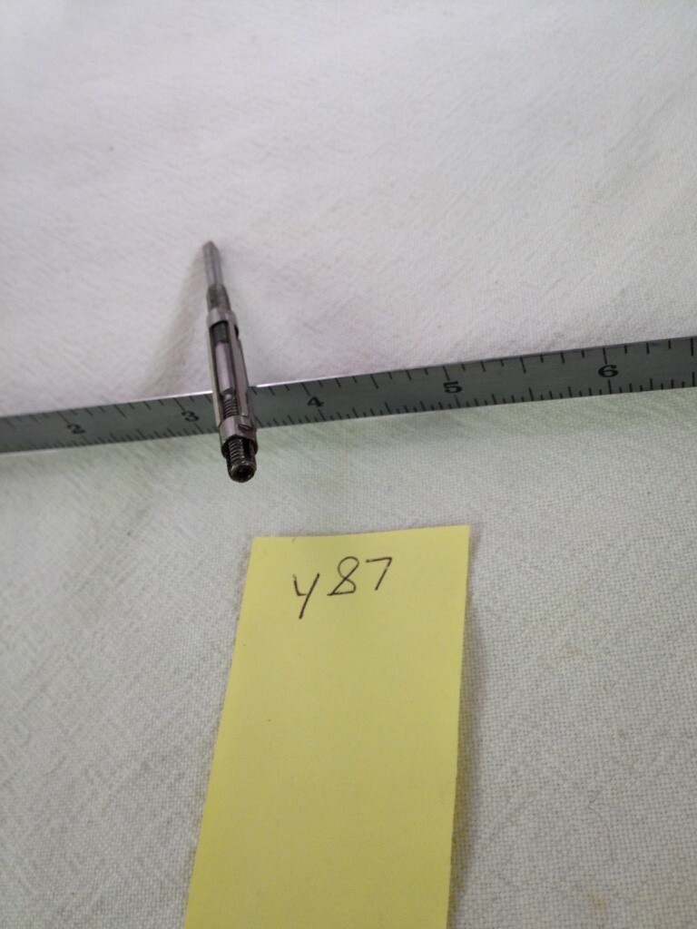 1 NEW EXPANDING ADJUSTABLE HAND REAMER 1/4″ -9/32″- 6.3mm to 7.1mm (REF#Y87)