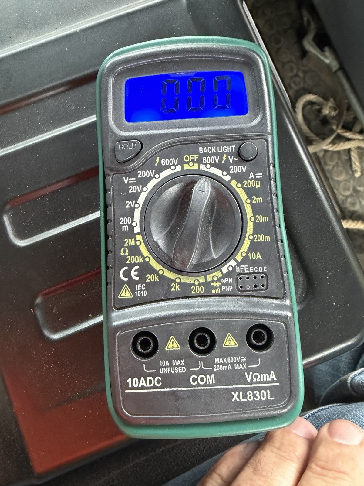XL830L Digital Handheld Multimeter Backlight Data Hold 2000-Count CAT II 600V