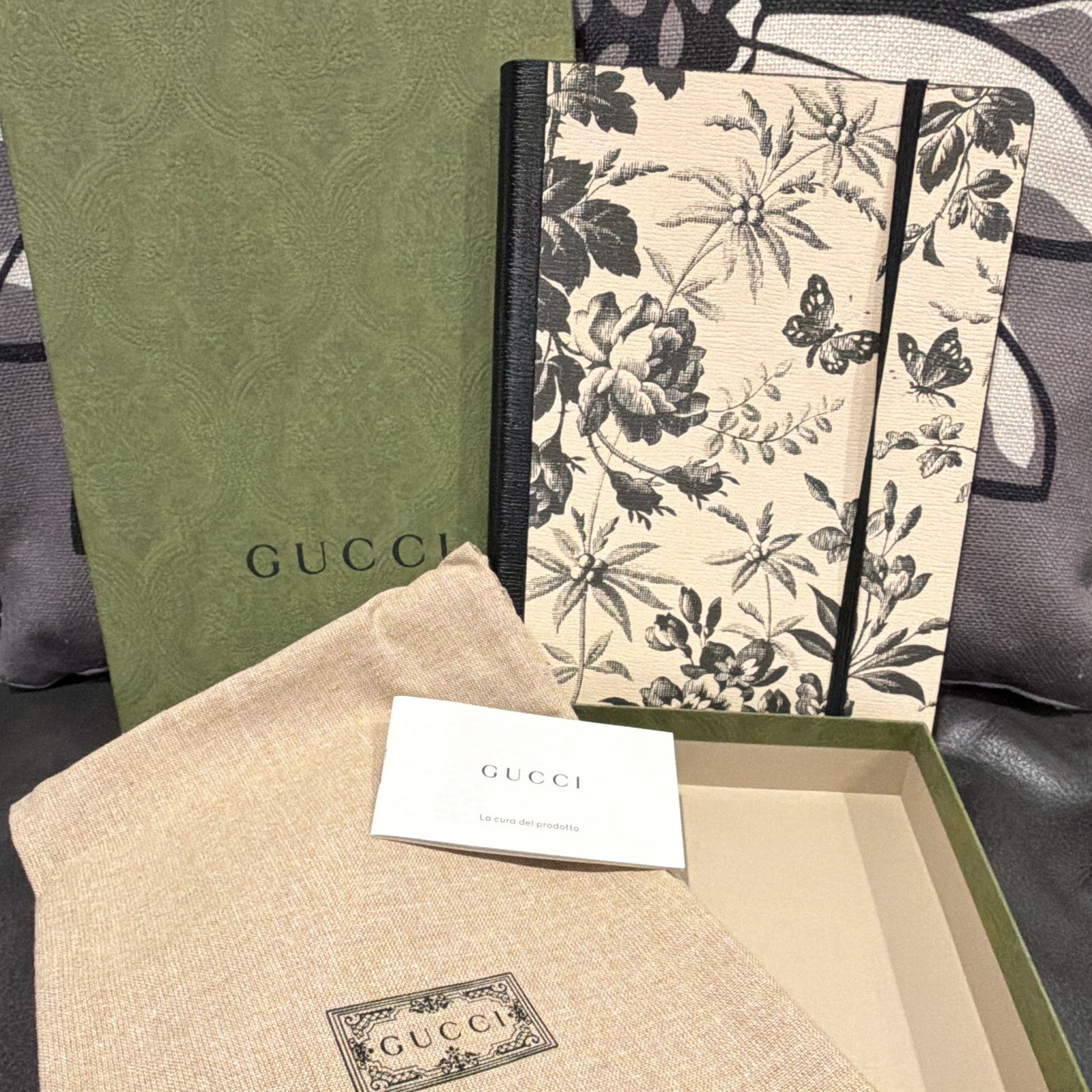 Gucci Floral Print Lined Notebook Journal w/ Elastic Strap in Box