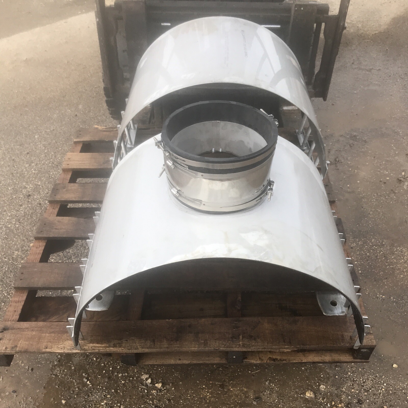 CASCADE WATERWORKS SEWER SADDLE CSWRT-30.00-08RC 30” x 8” w NON SHEAR CPLG 30.00