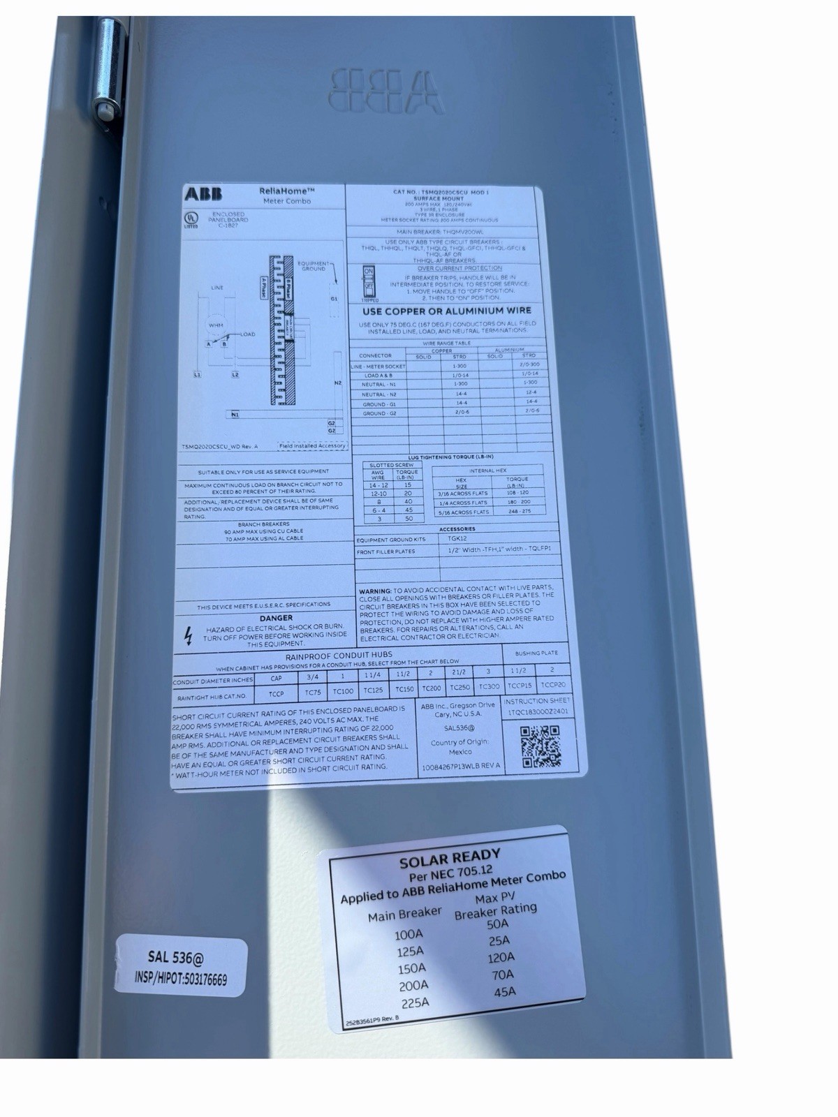 Outdoor 200 Amp 20-Space 40-Circuit Main Brkr Ring Surface Meter Socket Load Cen