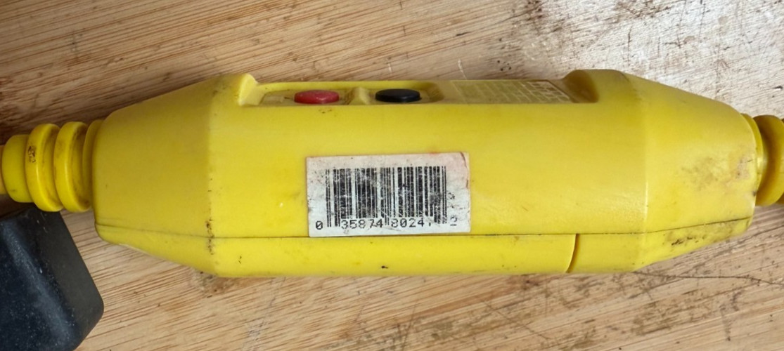 TOWER MFG CORP. 30338-0 4502 Rainproof GFCI 1875 Watt 15A *USED*
