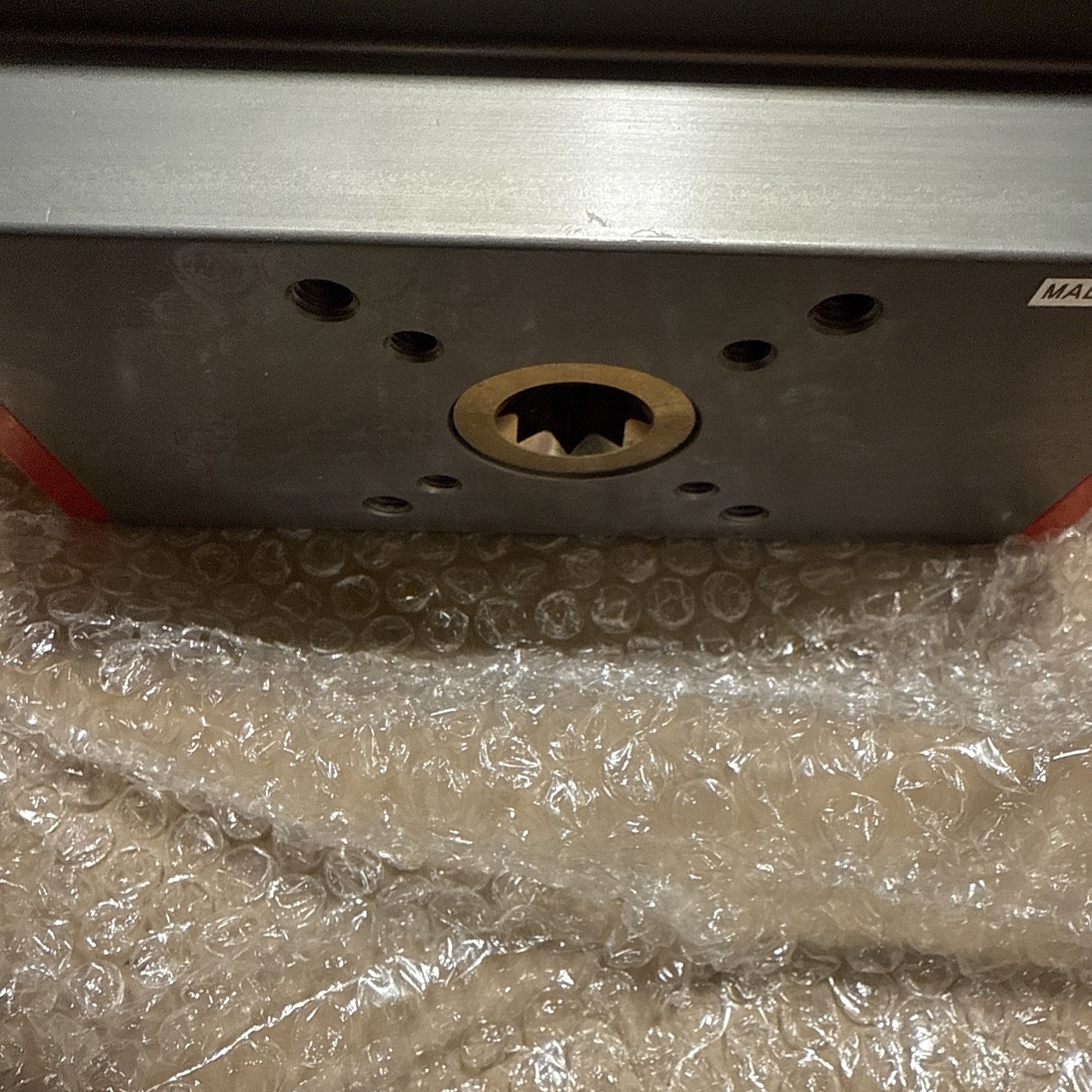 TRIAC CONTROLS 2R130DA DOUBLE ACTING RACK & PINION ACTUATOR {NEW}