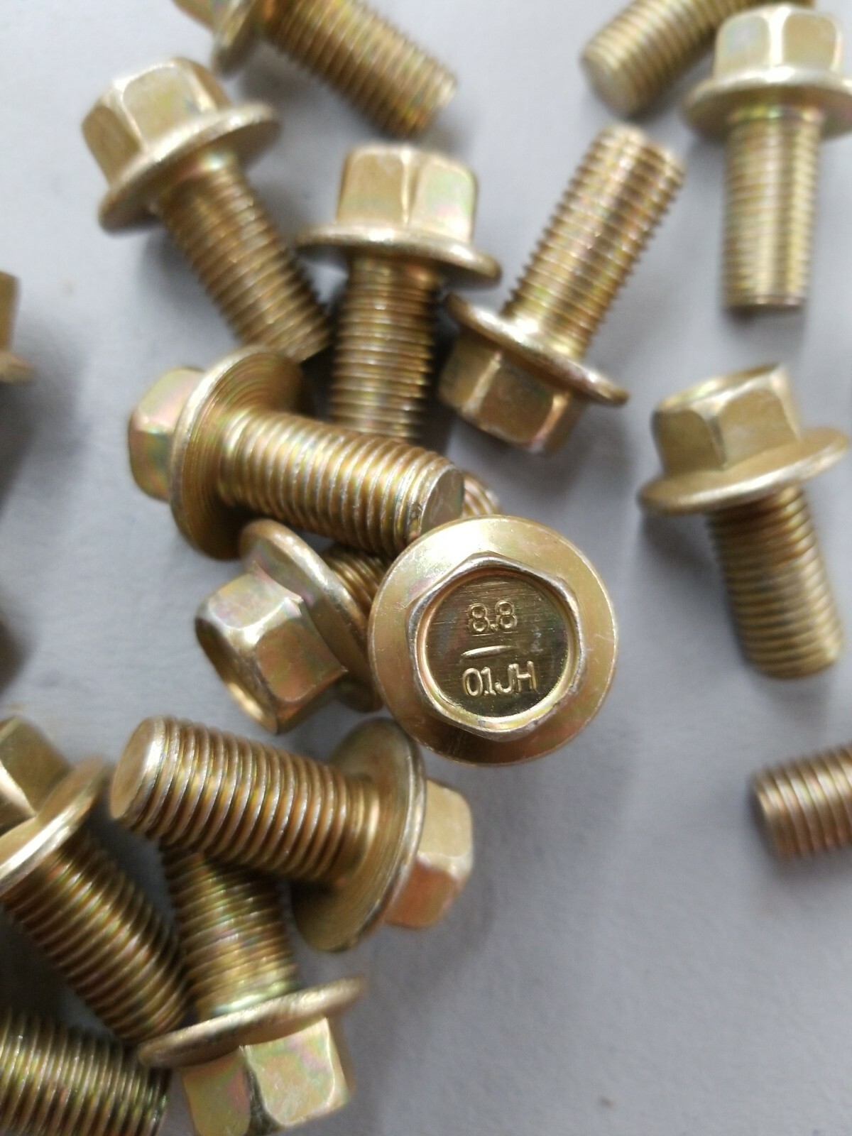 (25) pcs)Hex Bolts m10x1.25×20 Grade 8.8 (New) 8408-020