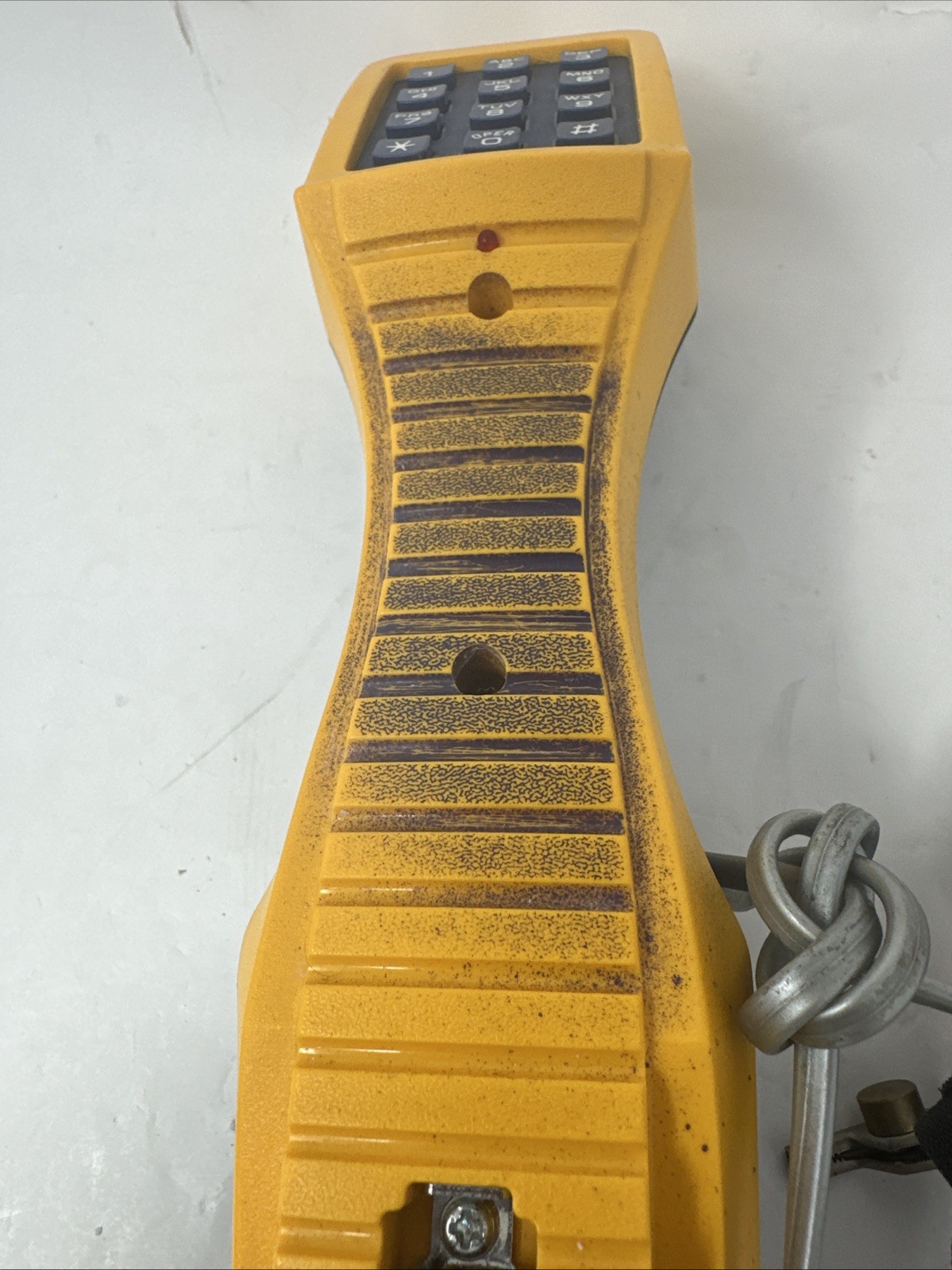 Fluke Networks TS19 Telephone Test Set Portable 19800HD9. Untested
