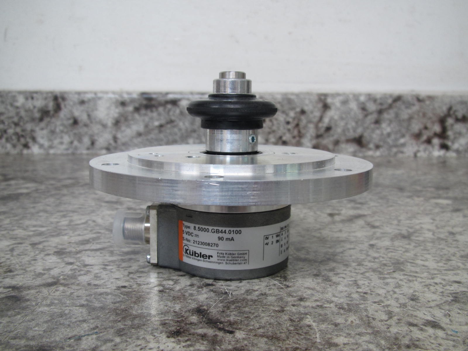 New Kubler 8.5000.GB44.0100 Sendix 5000 5VDC 90mA Incremental Encoder