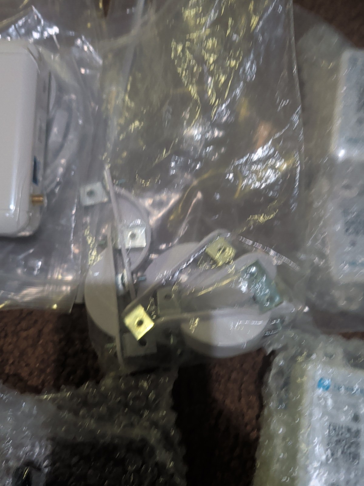 ​BULK LOT (18) Dragino LHT65 LoRaWAN Sensors + (2) Cradlepoint IBR200 LTE Router