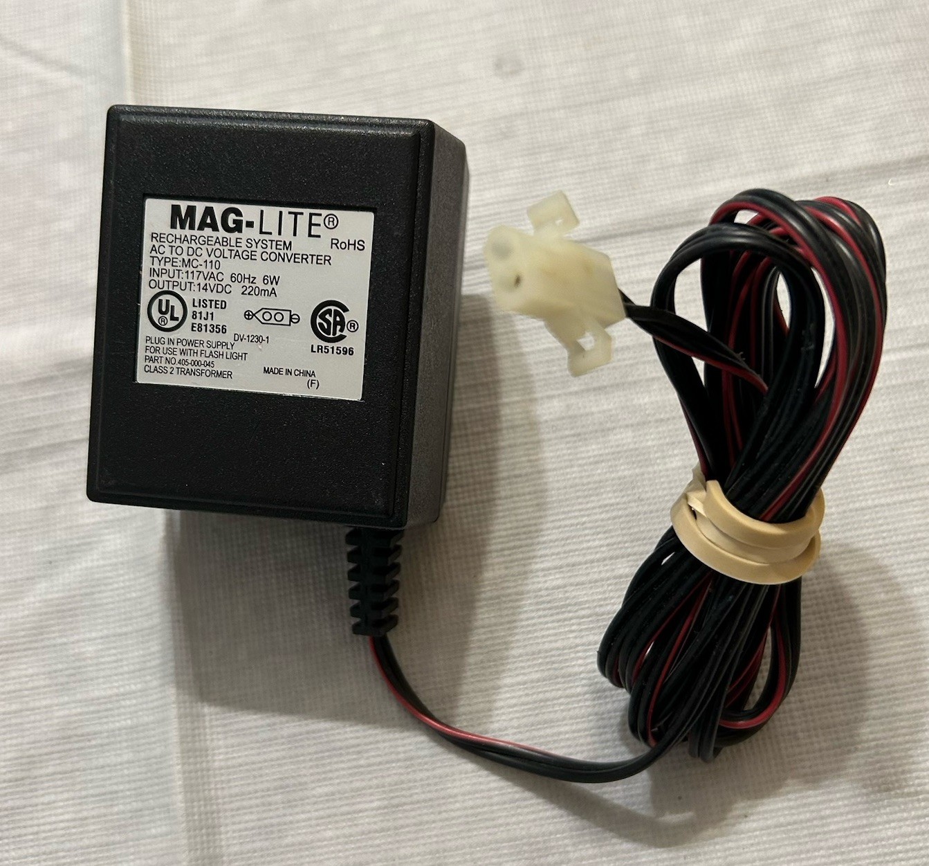 MC-110 MAGLITE AC To DC Voltage Converter Power Adapter 14VDC 220mA Genuine