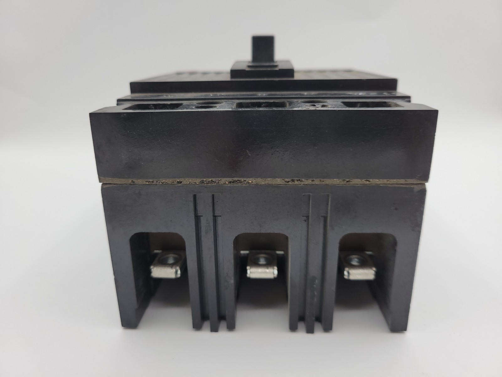 General Electric TED134050 Bolt-On Circuit Breaker 50A 3P 3PH 480V 14KA TED