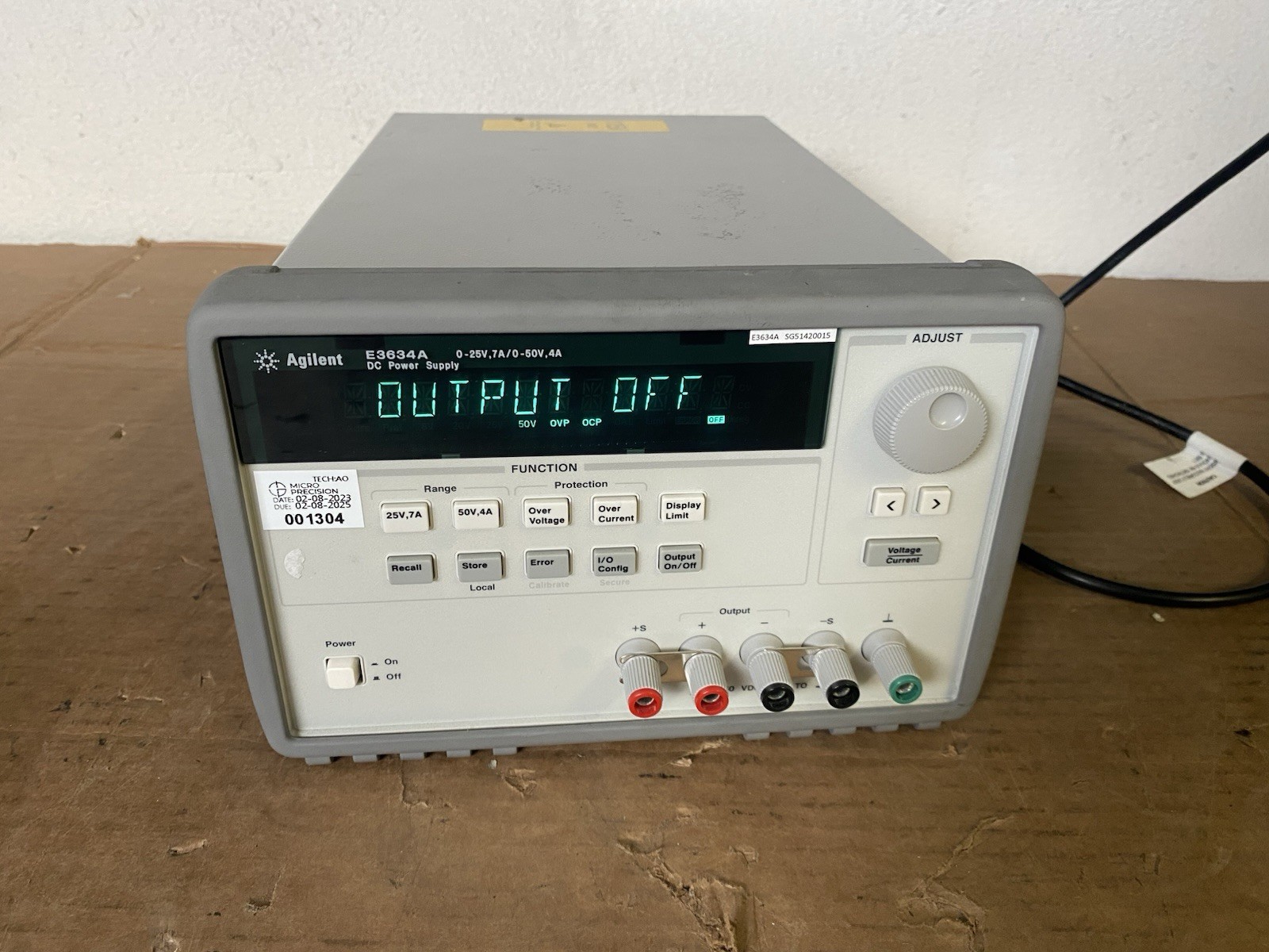 Genuine Agilent E3634A Keysight DC Power Supply Programmable 200W 25V 7A / 50V