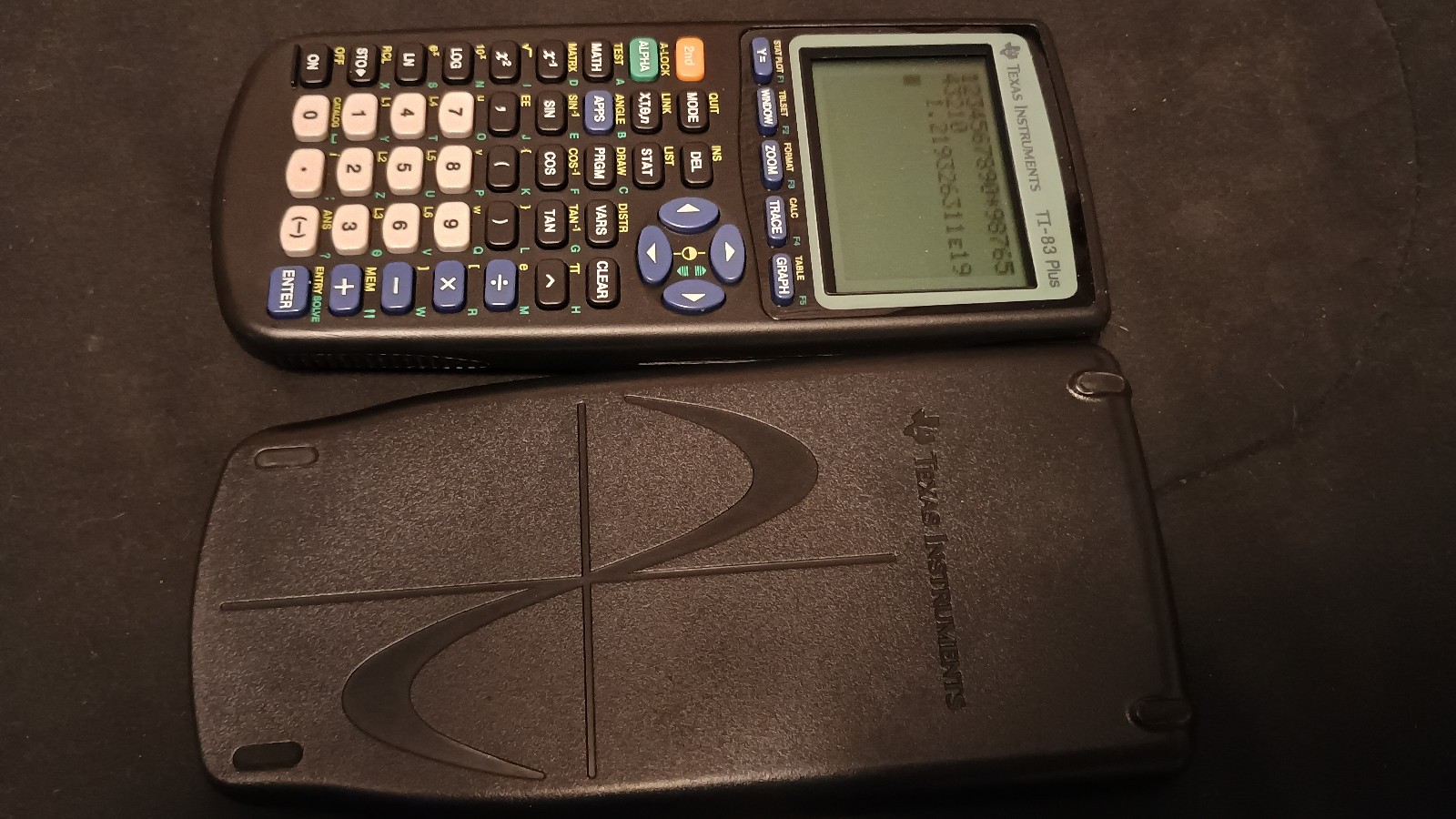 Texas Instruments TI-83 Plus Graphing Calculator WORKING NO ISSUES