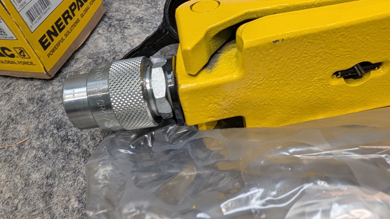 Enerpac WR5 1 Ton Spread Cylinder- Hydraulic Spreader 🔥NEW🔥