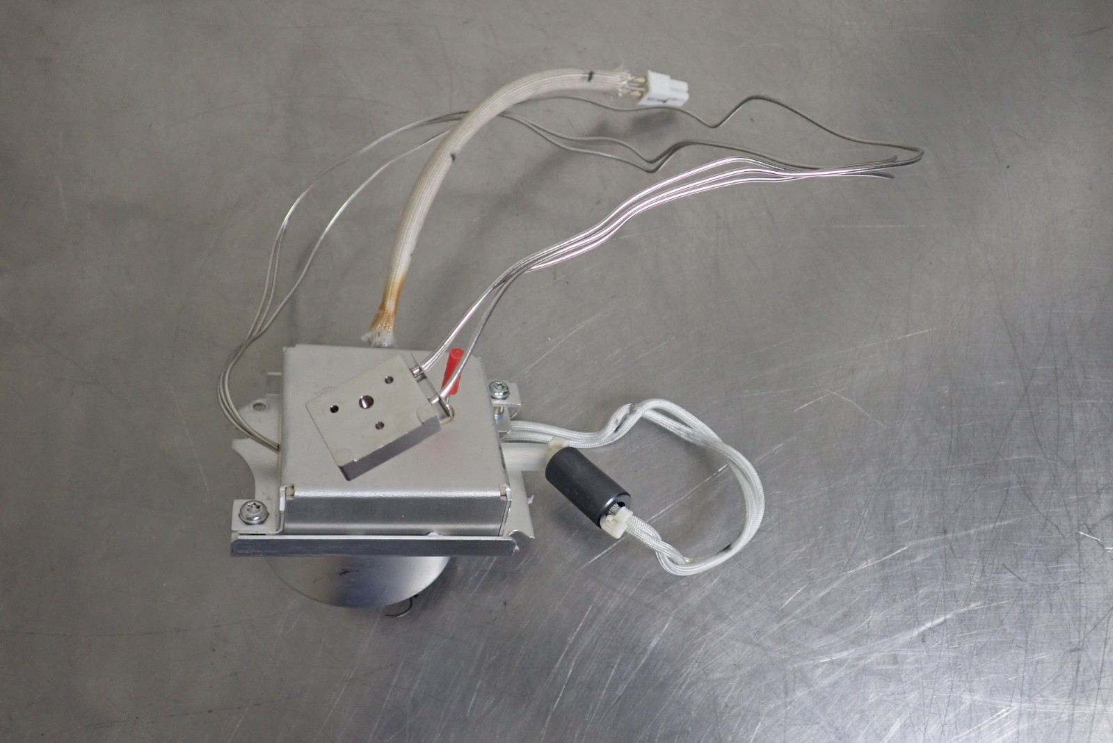 Agilent Technologies G3450-67321 8890 TCD Cell Assembly
