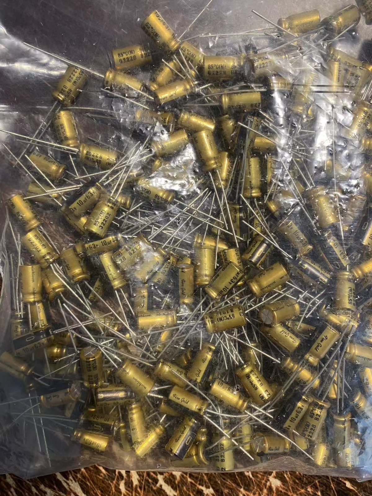 50PCS JAPAN Nichicon MUSE FG（Fine Gold) 10Uf 63V Audio Capacitor 63V10UF