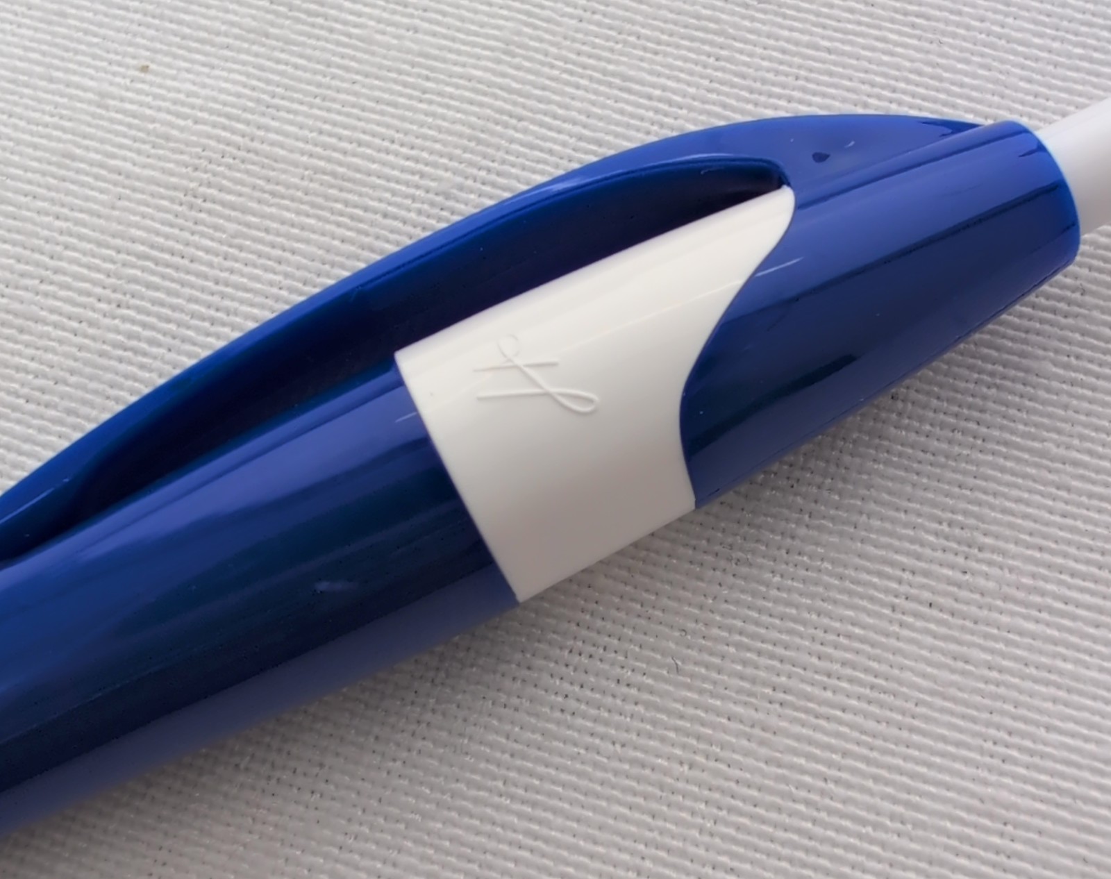 30 Misprint Click Pens JAVALINA Hub Pen Lot MIXED COLORS Blue Ink