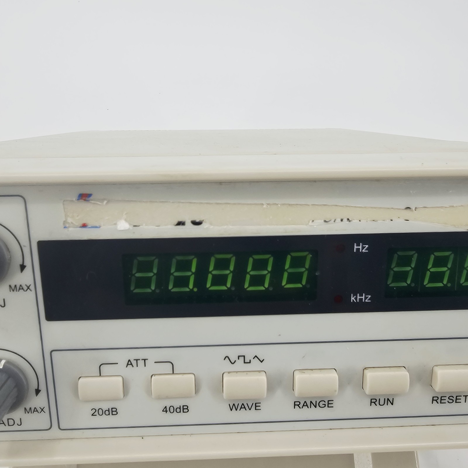 Sinometer 2MHz Function Generator VC2002 with high stability and accuracy