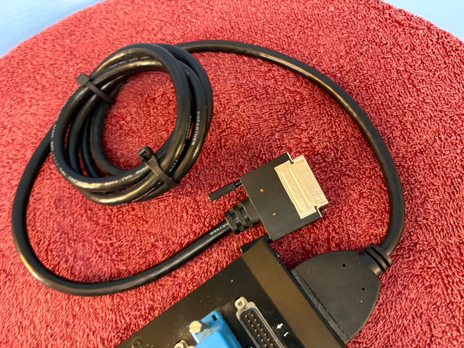 Digi 50000708 EIA232 DB25M / HD68 DTE External Box
