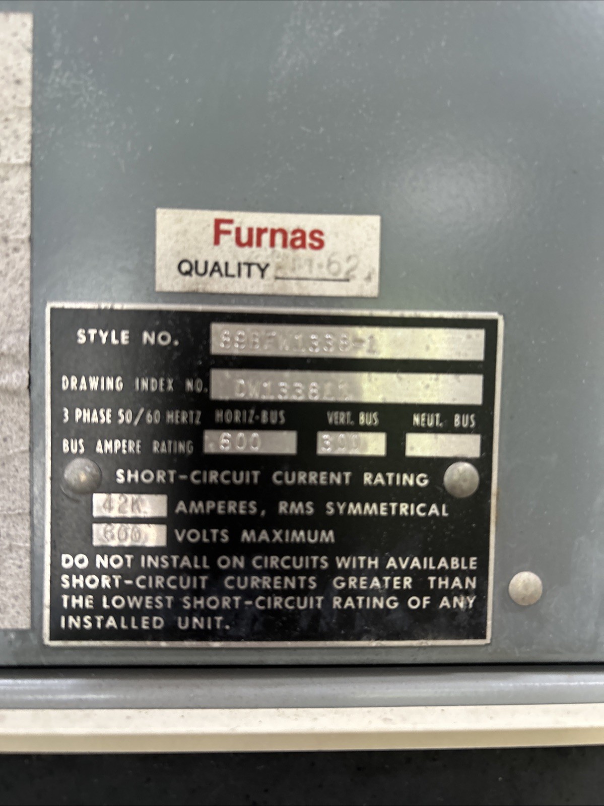Furnas System 89 Electrical Cabinet, # 898FW1338-1 Bus 600A Vert 300 42k A600v