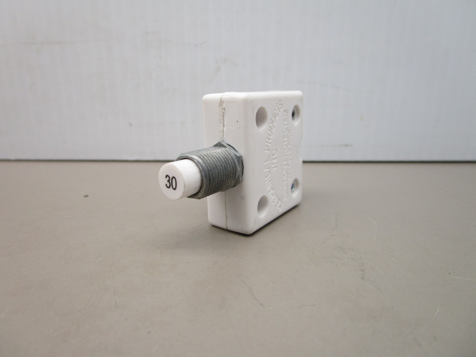 Mechanical Products 1610-121-300 Compact Circuit Breaker 30-Amp