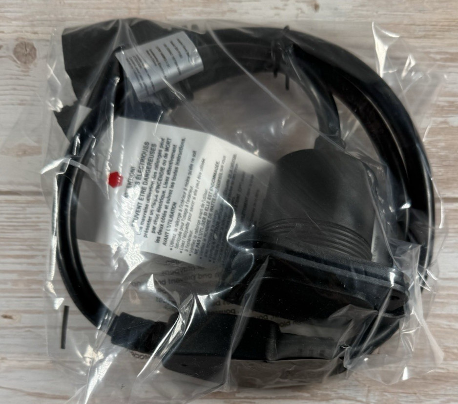 15 Amp AC Port Plug, 125V Shore Power Inlet W/ 18″ Integrated Extension Y Splitt