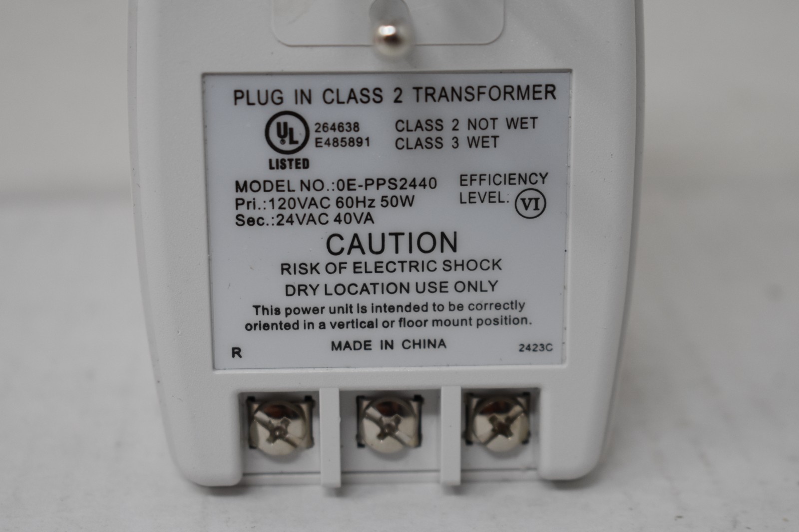UltraTech Plug-In Transformer 0E-PPS2440 24VAC 40 VA LED Power Indicator